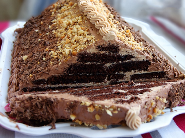 Торт «Шоколадная пирамида»