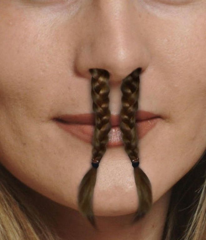 10 смелых девушек с волосами в носу, которые подхватили новомодный челлендж