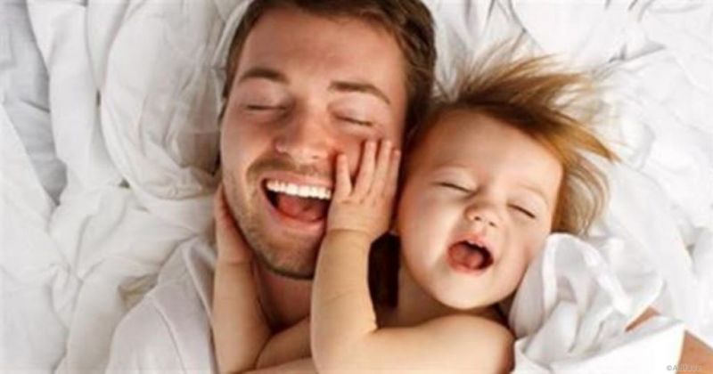 Гены и ребенок: 15 особенностей, которые передаются малышу от отца