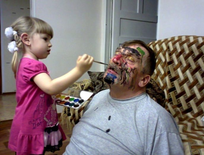 Это очень трудно быть брутальным, когда ты папа маленькой девочки! Фотографии, когда папа по-настоящему любит своего ребёнка! (10 фото)