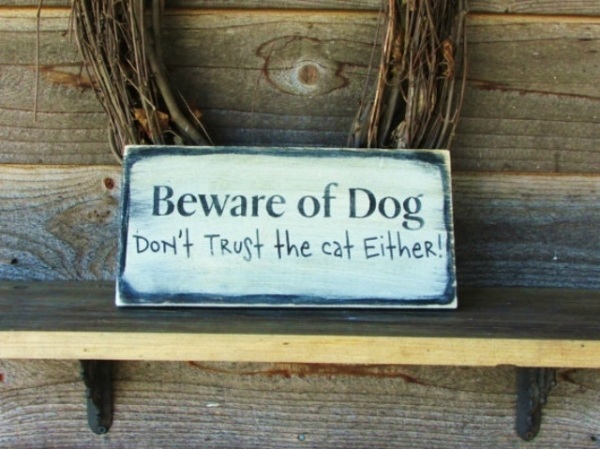 10+ Clever “Beware Of Dog” Signs That Will Make You Smile Today