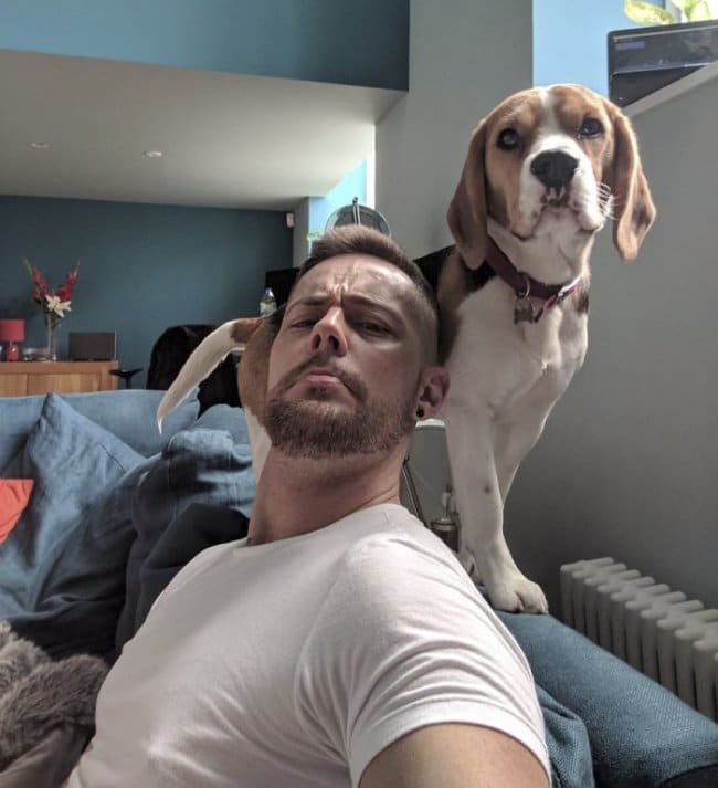 These Viral Photos Have Everyone Wanting To Take Selfies With Their Pets