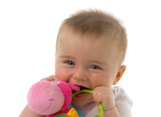 Какие первые игрушки для детей Какие первые игрушки для детей