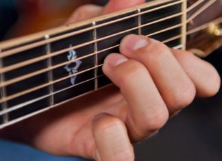 Как научиться игре на гитаре за 2 недели? Как научиться игре на гитаре за 2 недели?