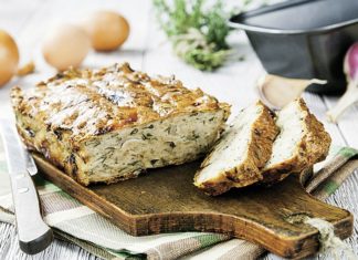 Сырный террин с зеленью и орехами