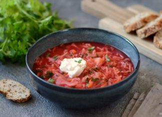 Вегетарианский борщ со свеклой