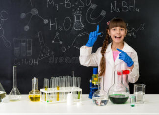 Стоит ли школьникам использовать ГДЗ по химии: что это, для чего нужны решебники ученикам, особенности и преимущества Стоит ли школьникам использовать ГДЗ по химии: что это, для чего нужны решебники ученикам, особенности и преимущества