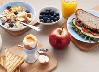 Завтрак как залог энергии на целый день: нюансы и полезные советы