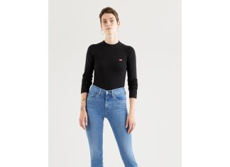 Новинки в мире джинсовой моды зимнего сезона 2022/23 Новинки в мире джинсовой моды зимнего сезона 2022/23