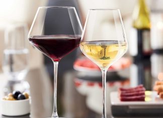 Почему стоит покупать посуду оптом?