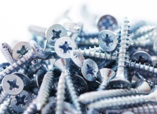 Болты с шестигранной головкой