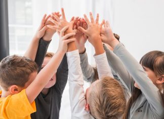 Как помочь ребёнку с ОВЗ в социализации