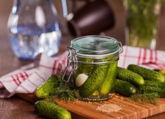 Соленые огурцы от производителя
