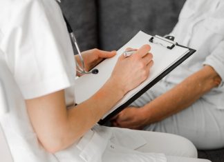 Консультация токсиколога при алкоголизме: когда нужна помощь и почему нельзя медлить